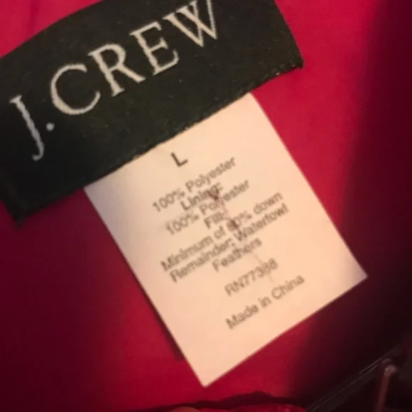 J CREW | Lg | 20” across | Poly fill - Picture 11 of 12